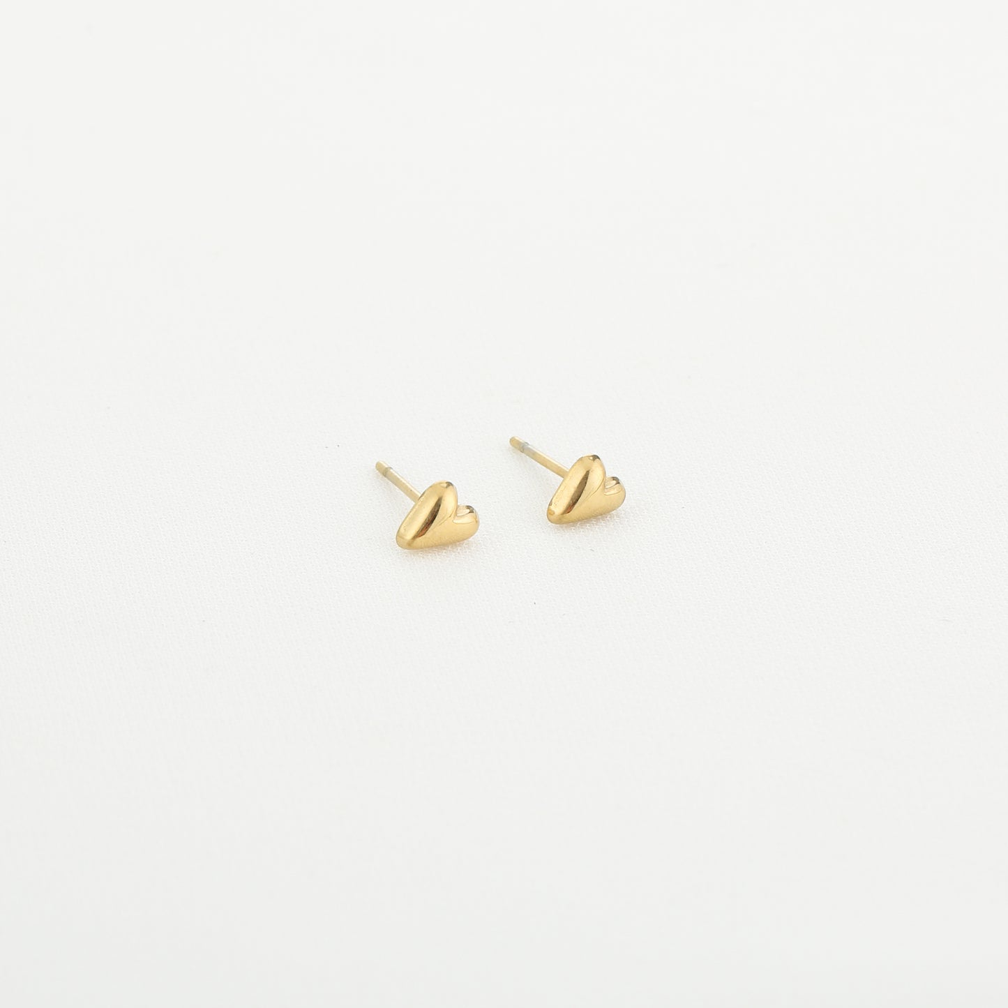 ‘Babe’ earrings goud