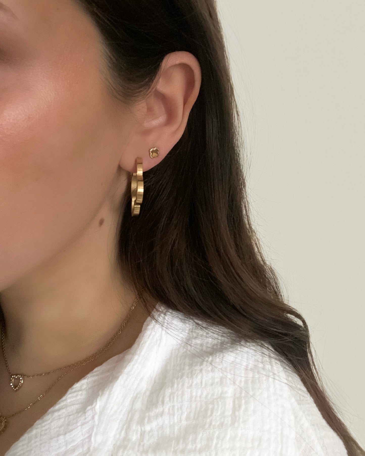 Small ‘luck’ oorbellen goud