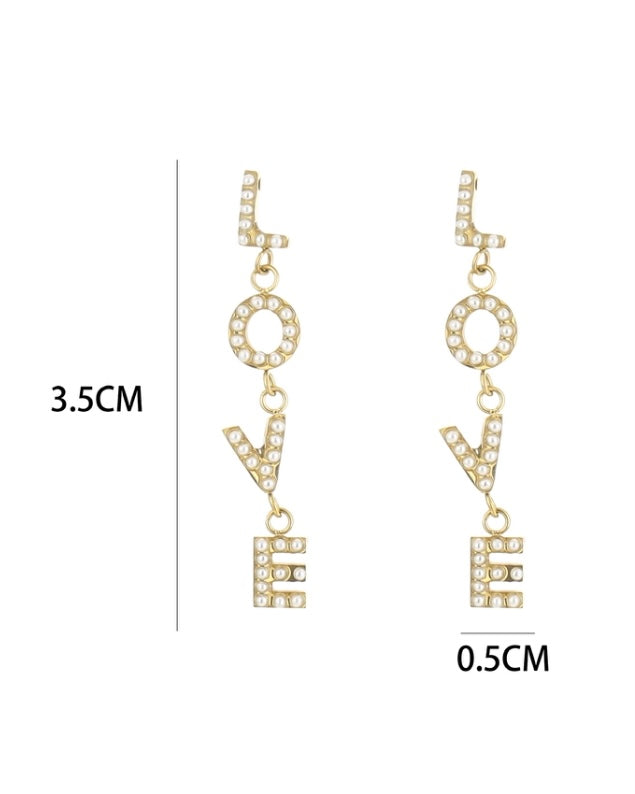 ‘Pearly’ love earrings