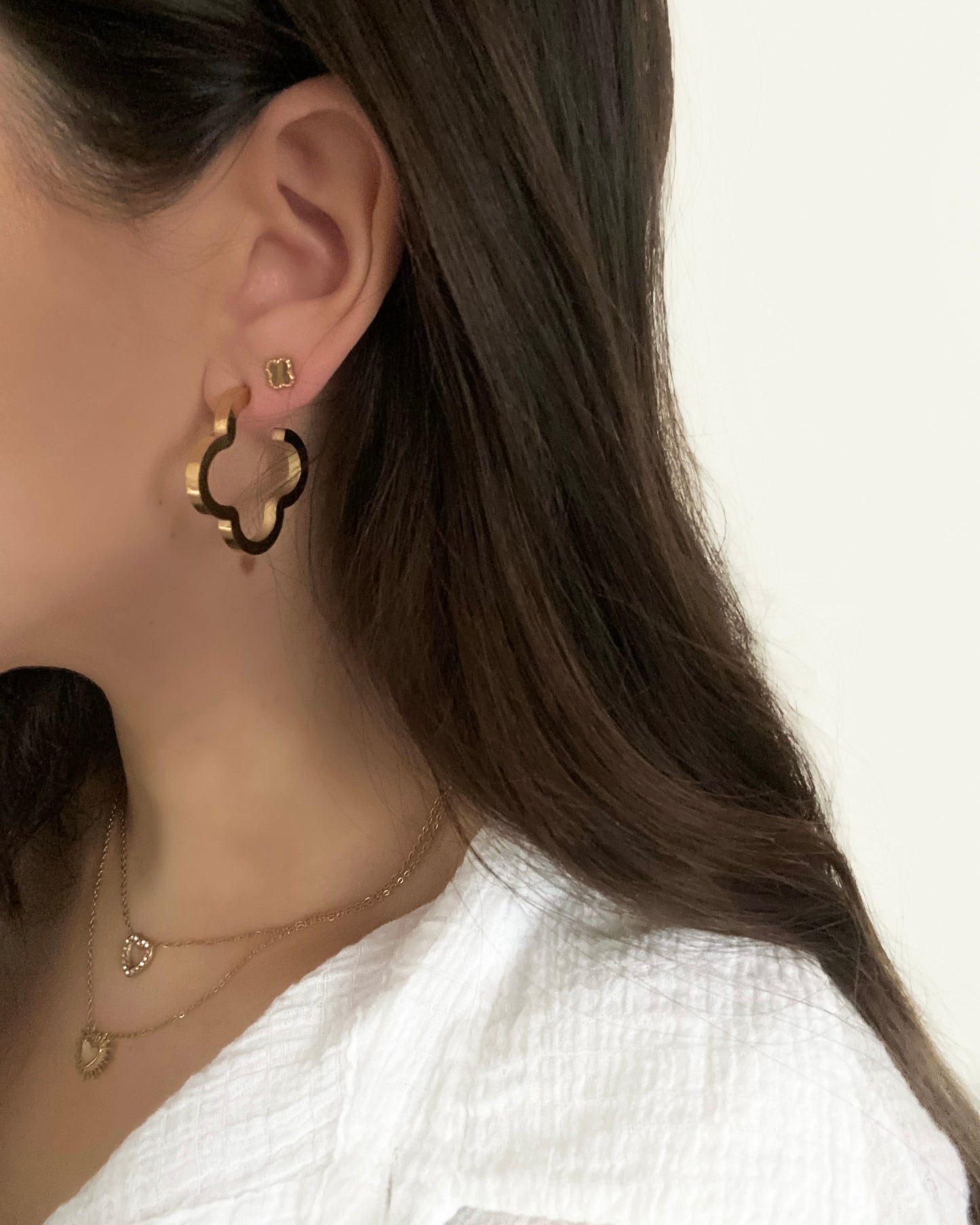 Small ‘luck’ oorbellen goud