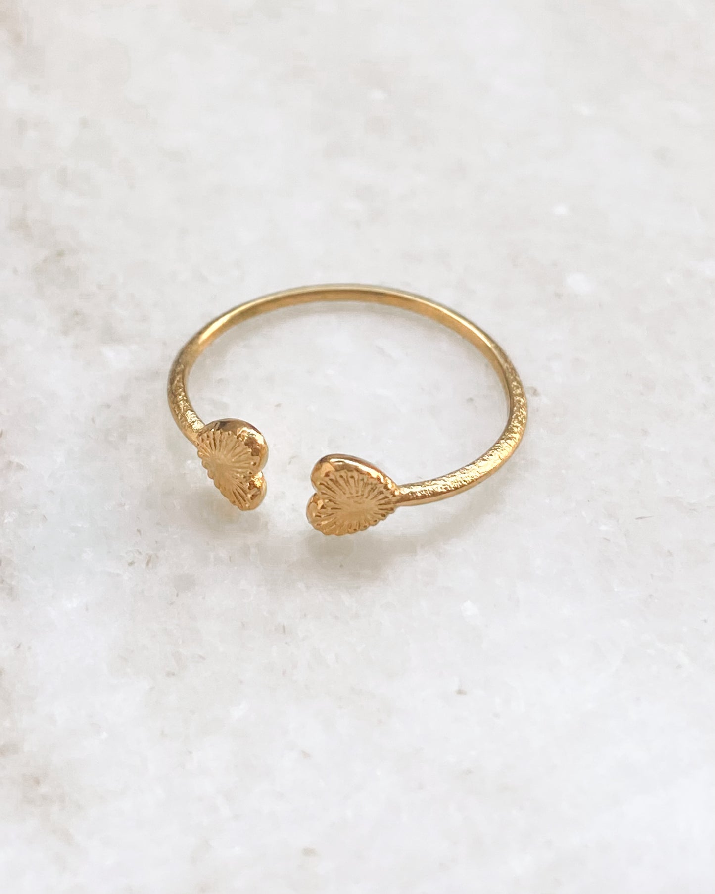 ‘Lovesick’ ring goud