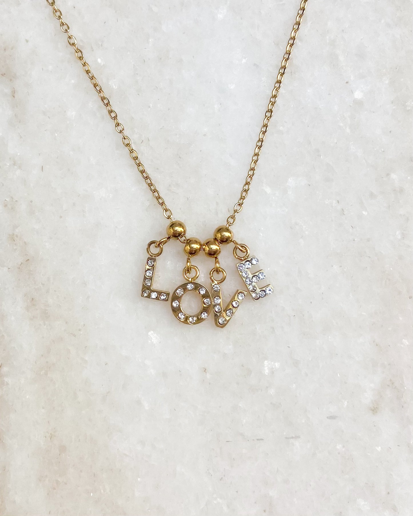 ‘LOVE’ ketting goud