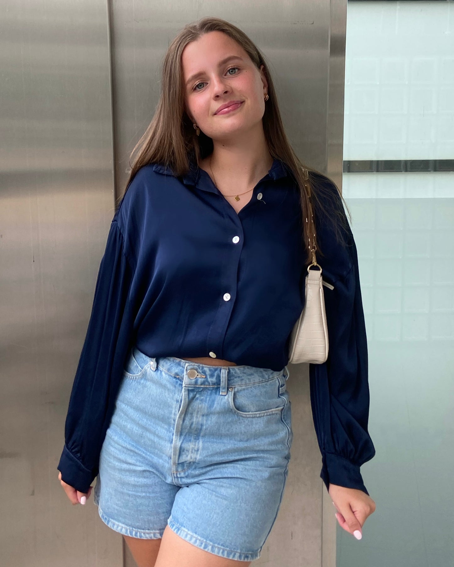 ‘Satin’ blouse navy