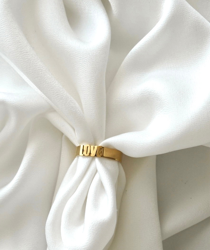Luna LOVE ring goud