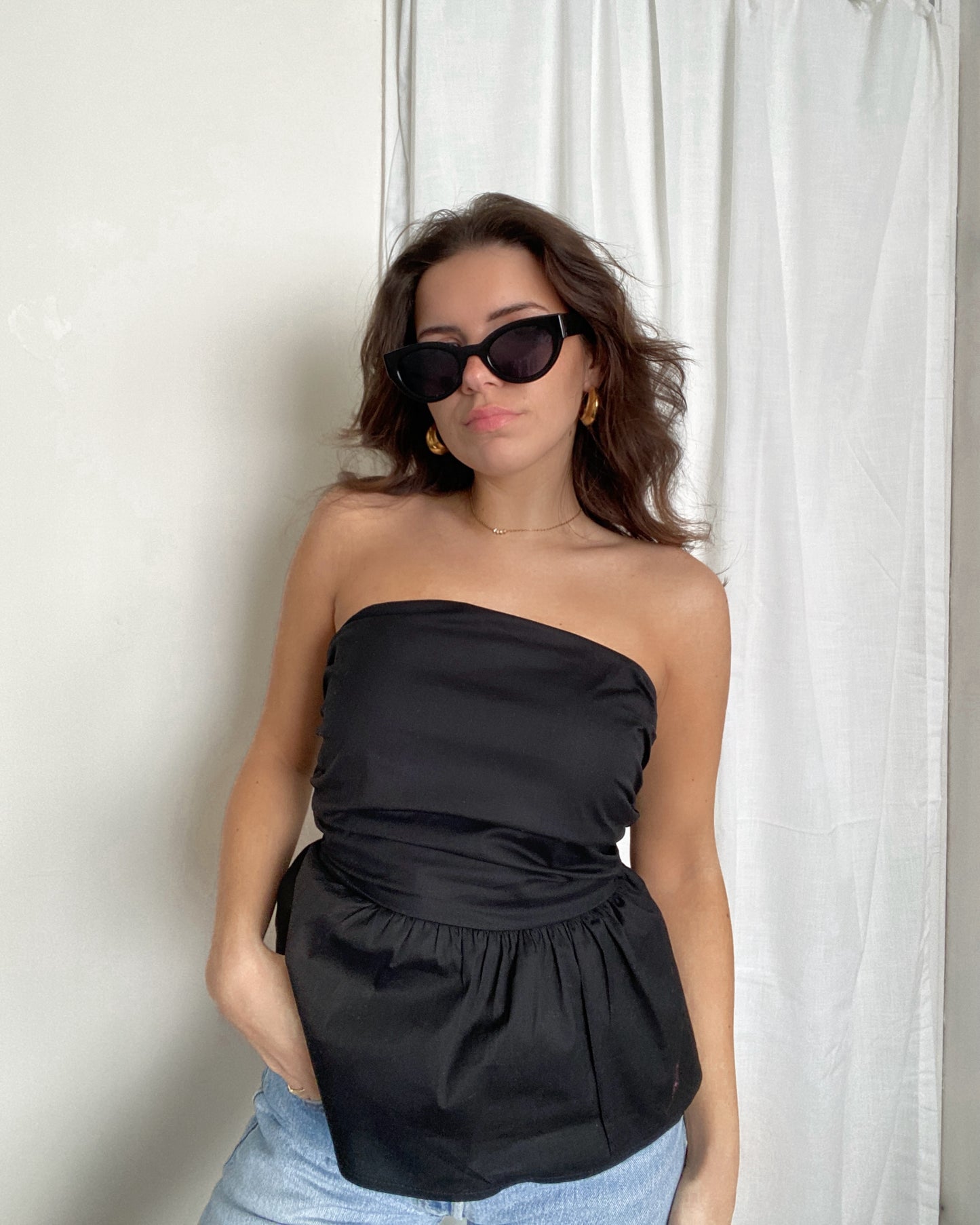 ‘Ruffle’ top zwart