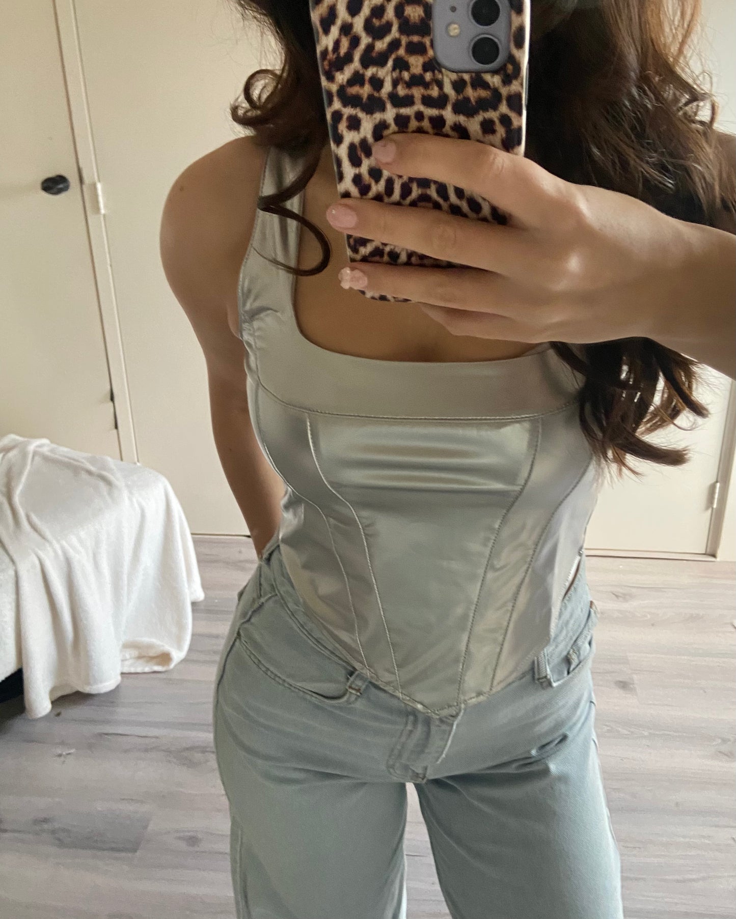 ‘Metallic’ top zilver