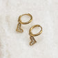 ‘Hearted’ earrings goud